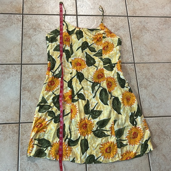 Vintage 90s Express Sunflower Print Rayon Spagetti Strap Mini Dress, Sz 7/8 - Picture 5 of 8